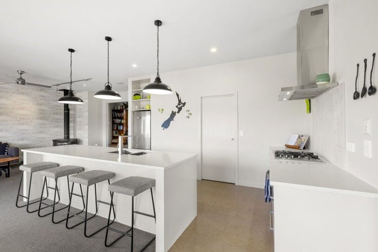 Photo of property in 5c Sunshine Rise, Raglan, 3225