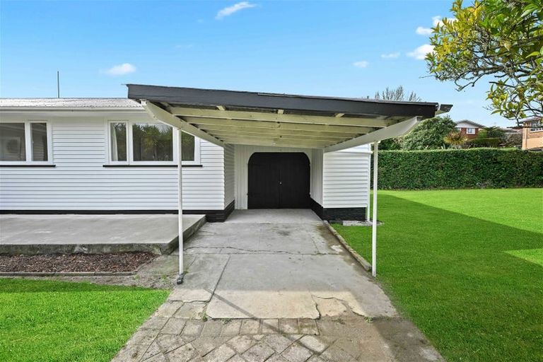 Photo of property in 5 Sutton Crescent, Hillcrest, Hamilton, 3216