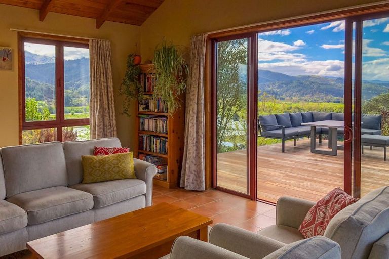 Photo of property in 9 Wharua Tiro Place, Motueka, 7196