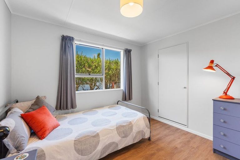 Photo of property in 8 Manawa Avenue, Raumati Beach, Paraparaumu, 5032