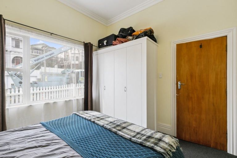 Photo of property in 10 Hiropi Street, Newtown, Wellington, 6021