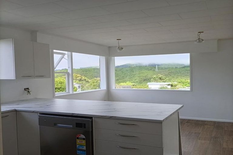 Photo of property in 1 Otira Grove, Kelson, Lower Hutt, 5010