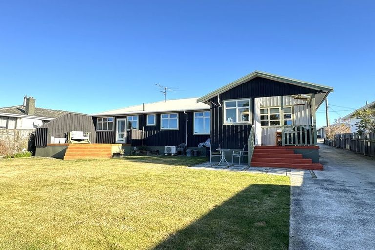 Photo of property in 17 Naish Street, Balclutha, 9230