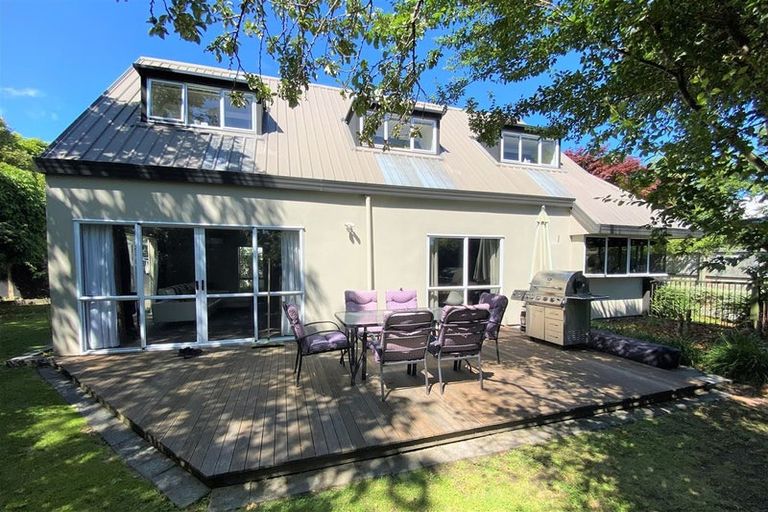 Photo of property in 1/32c Aylmer Street, Somerfield, Christchurch, 8024