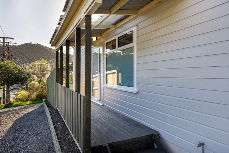 Photo of property in 12 Suffolk Street, Picton, 7220