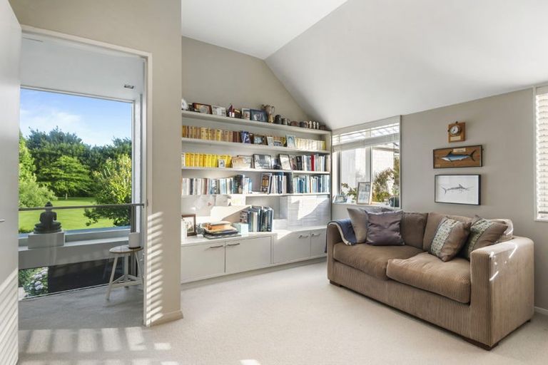 Photo of property in 102 Blackbridge Road, Dairy Flat, Albany, 0794