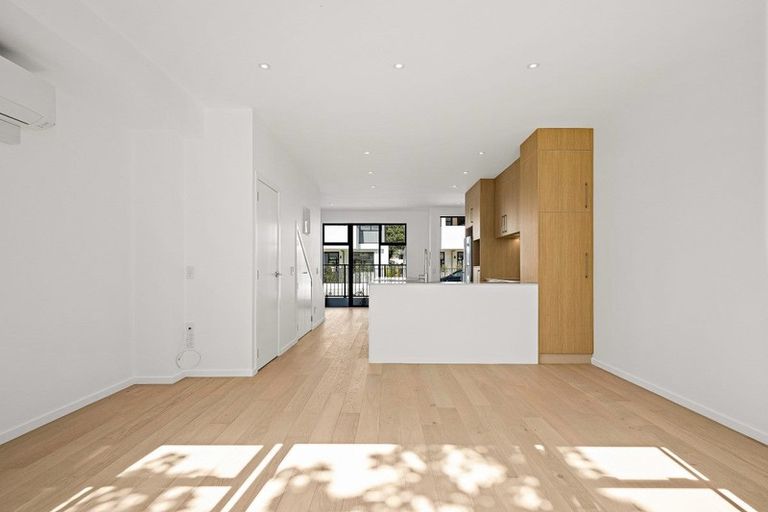 Photo of property in 7/447 Hibiscus Coast Highway, Orewa, 0931