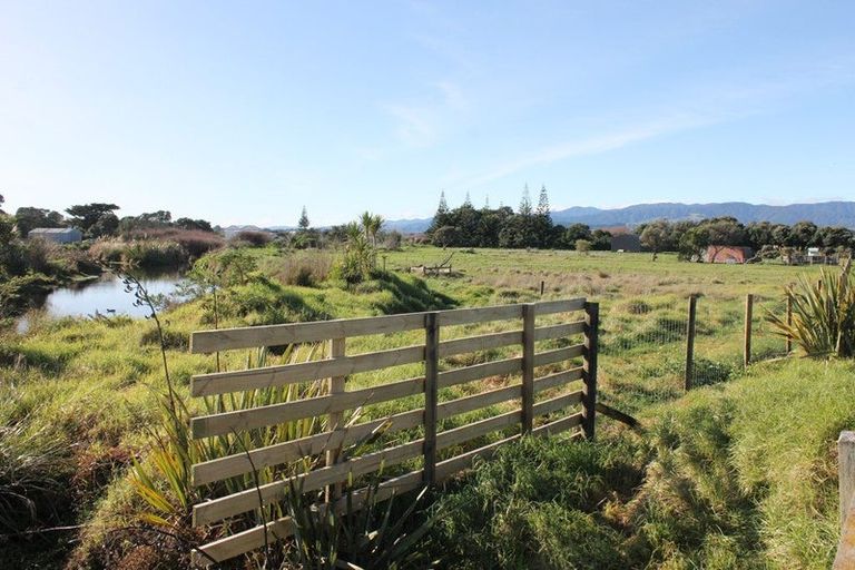 Photo of property in 12 Atkinson Avenue, Otaki Beach, Otaki, 5512