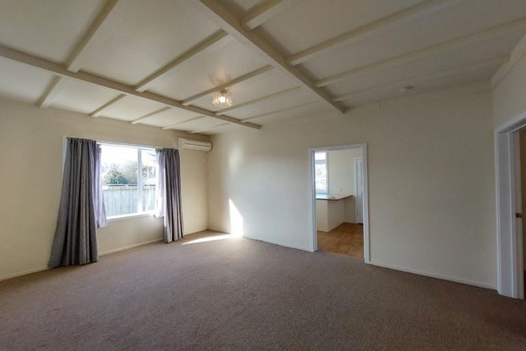 Photo of property in 44a Collins Street, Hawera, 4610