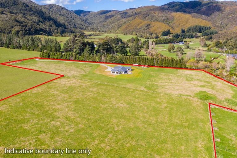 Photo of property in 319 Marchant Road, Kaitoke, Upper Hutt, 5018