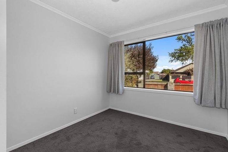 Photo of property in 26 Cottonwood Street, Parklands, Christchurch, 8083