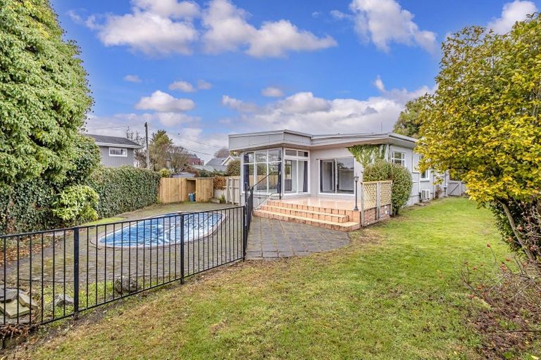 Photo of property in 137 Saint Albans Street, St Albans, Christchurch, 8014