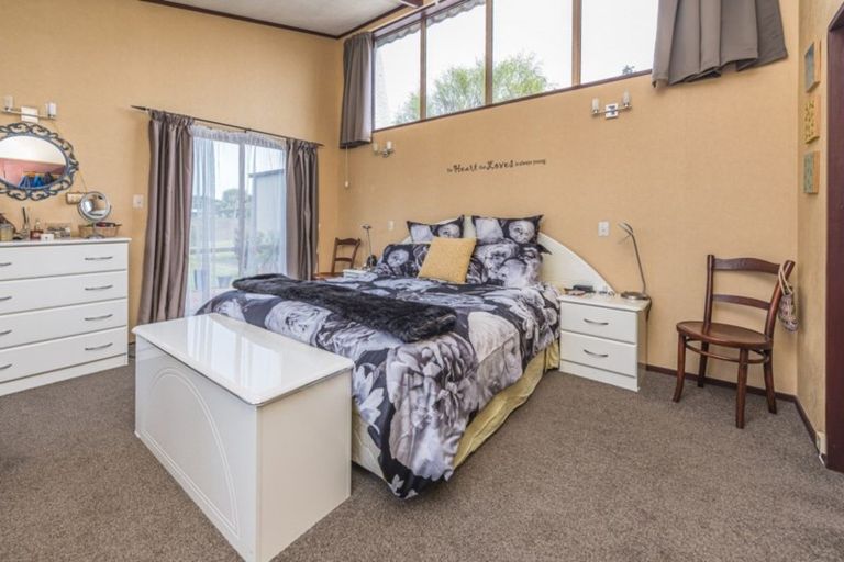 Photo of property in 56 Exeter Crescent, Springvale, Whanganui, 4501