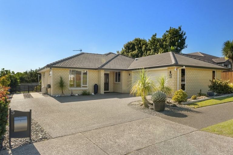 Photo of property in 5 Hastings Road, Pyes Pa, Tauranga, 3112