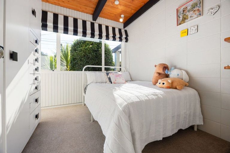 Photo of property in 27 Balfour Crescent, Riverlea, Hamilton, 3216