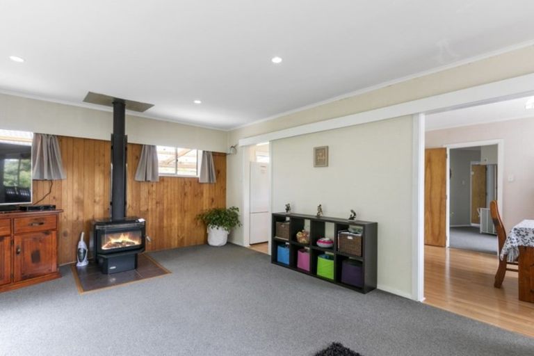 Photo of property in 41 Petrie Street, Wainuiomata, Lower Hutt, 5014