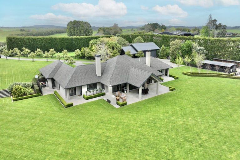 Photo of property in 195 Batty Road, Kingseat, Papakura, 2580