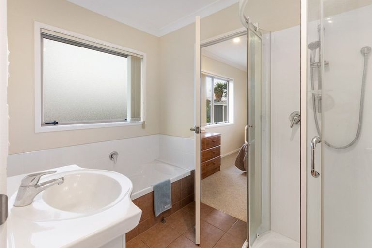 Photo of property in 71a Beach Road, Katikati, 3129