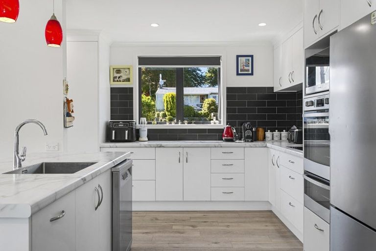 Photo of property in 24 Tawa Street, Hilltop, Taupo, 3330