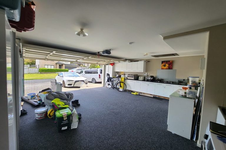 Photo of property in 3 Beros Place, Flat Bush, Auckland, 2016