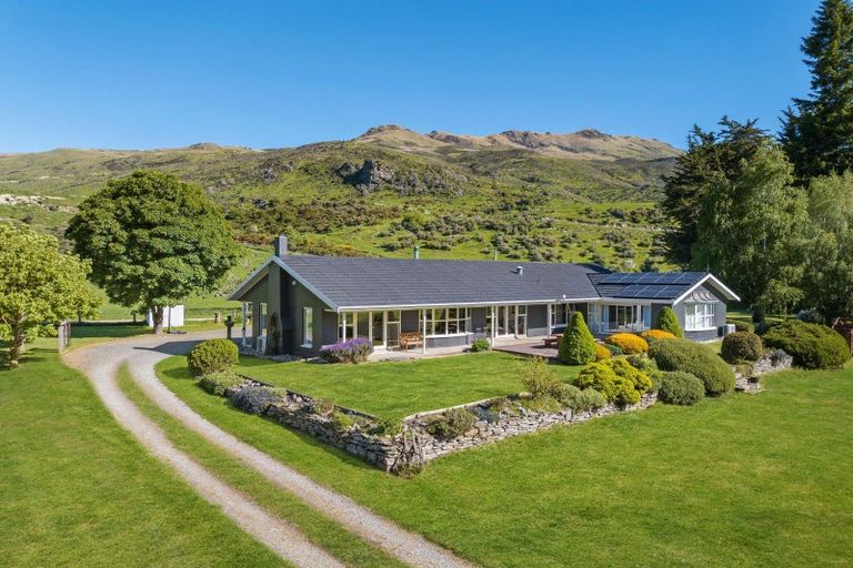 Photo of property in 23 Mcmillan Road, Athol, 9793