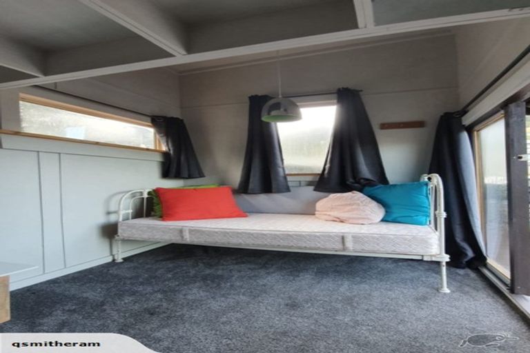 Photo of property in 2a Ripon Street, Lyttelton, 8082