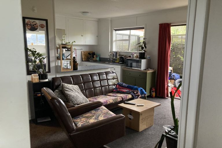 Photo of property in 8b Orbell Street, Dalmore, Dunedin, 9010