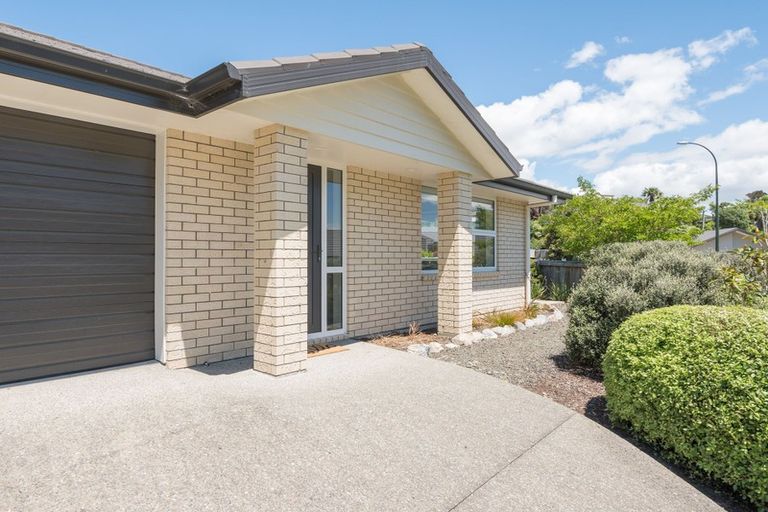 Photo of property in 5 Olivias Place, Stoke, Nelson, 7011