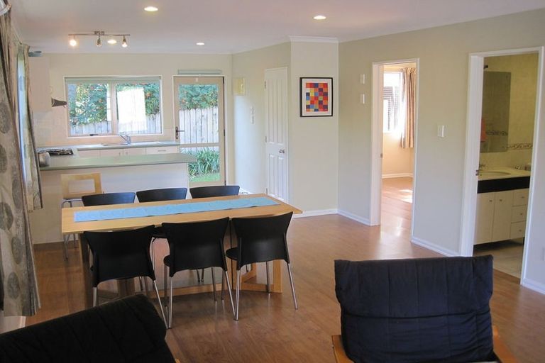 Photo of property in 2 Summerfield Lane, Albany, Auckland, 0632