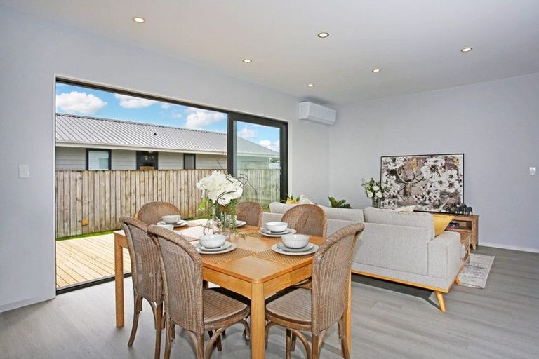 Photo of property in 19 Mellsop Avenue, Waiuku, 2123