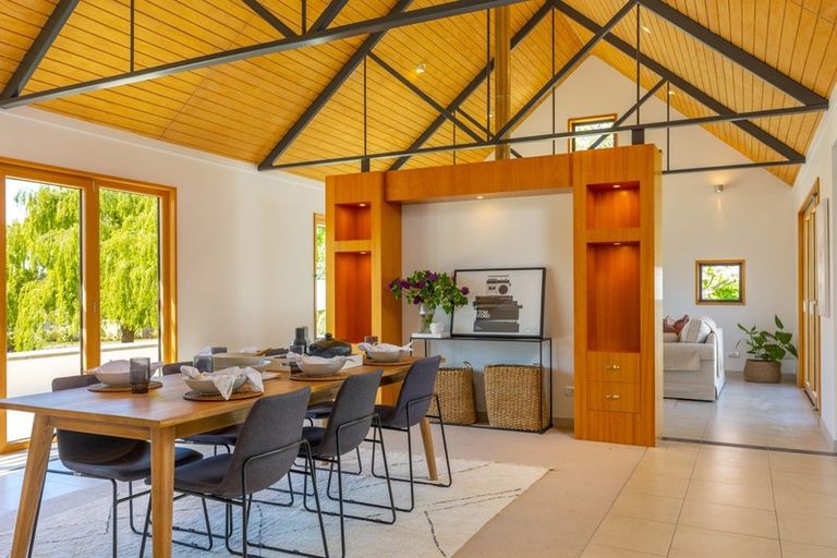 Photo of property in 6 Dry Hills Rise, Riverlands, Blenheim, 7274