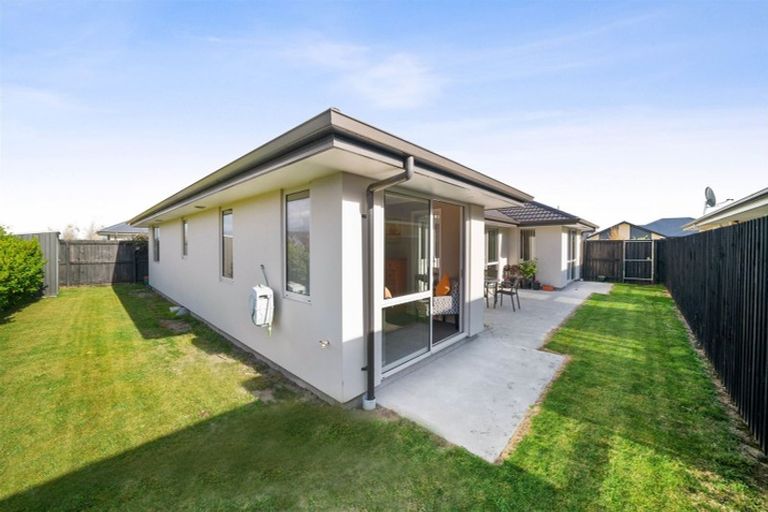 Photo of property in 4 Derek Anderson Place, Halswell, Christchurch, 8025