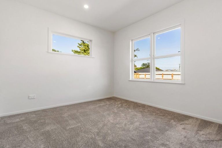 Photo of property in 9 Snell Avenue, Papakura, 2110