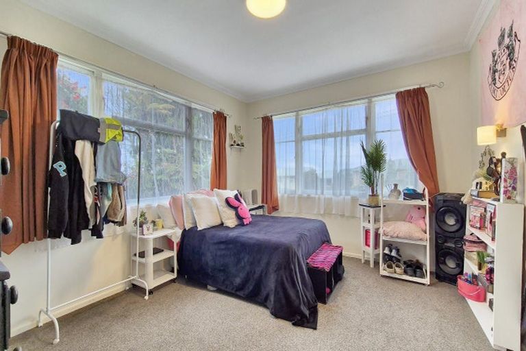 Photo of property in 11 Coulter Road, Owhata, Rotorua, 3010