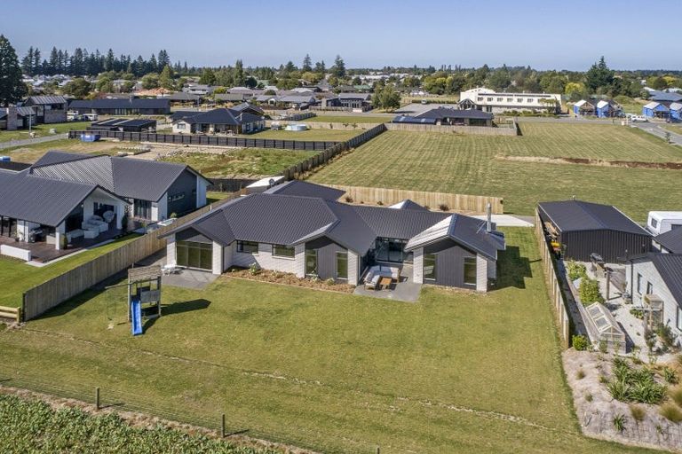 Photo of property in 10 Tactician Lane, Methven, 7730