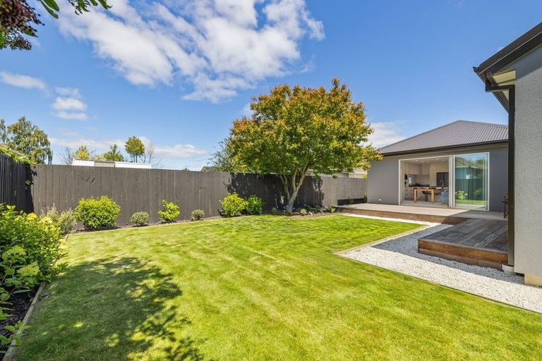 Photo of property in 154 Harewood Road, Papanui, Christchurch, 8053