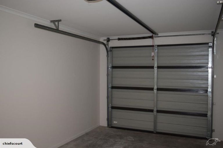 Photo of property in 4 Chiefs Court, Hamilton East, Hamilton, 3216