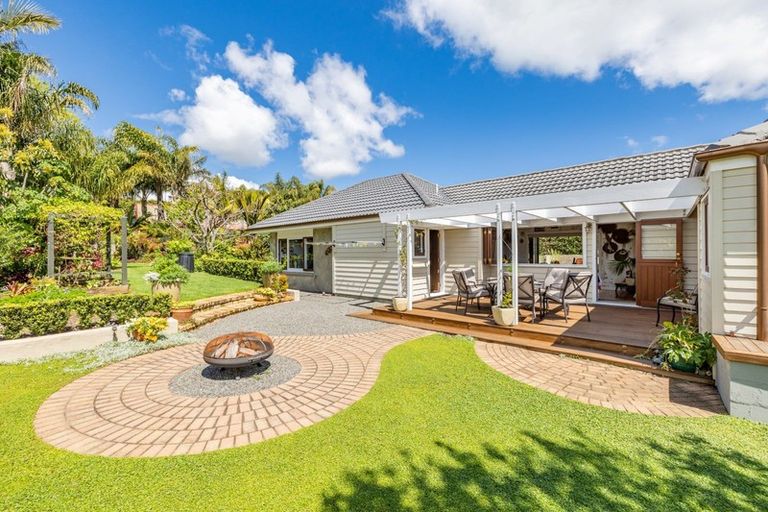 Photo of property in 32 Equestrian Drive, Kerikeri, 0294
