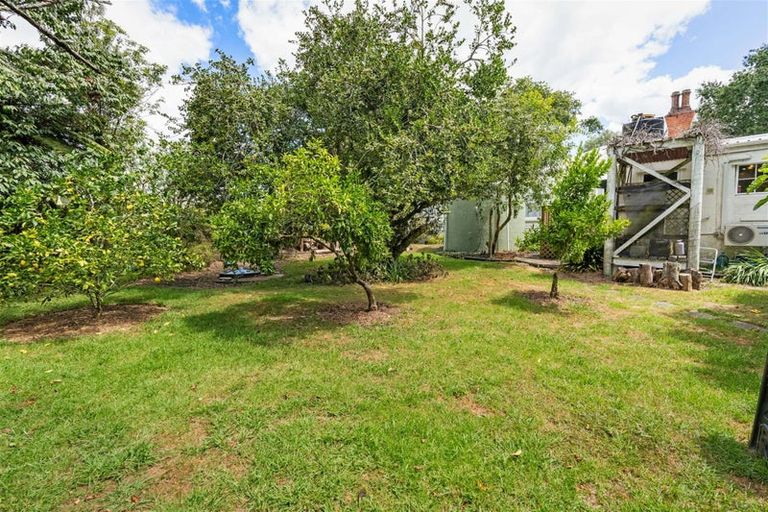 Photo of property in 290 Paihia Road, Kawakawa, 0282