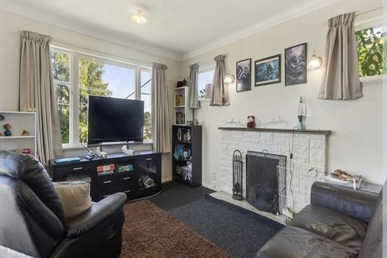 Photo of property in 183 Rathgar Road, Henderson, Auckland, 0610