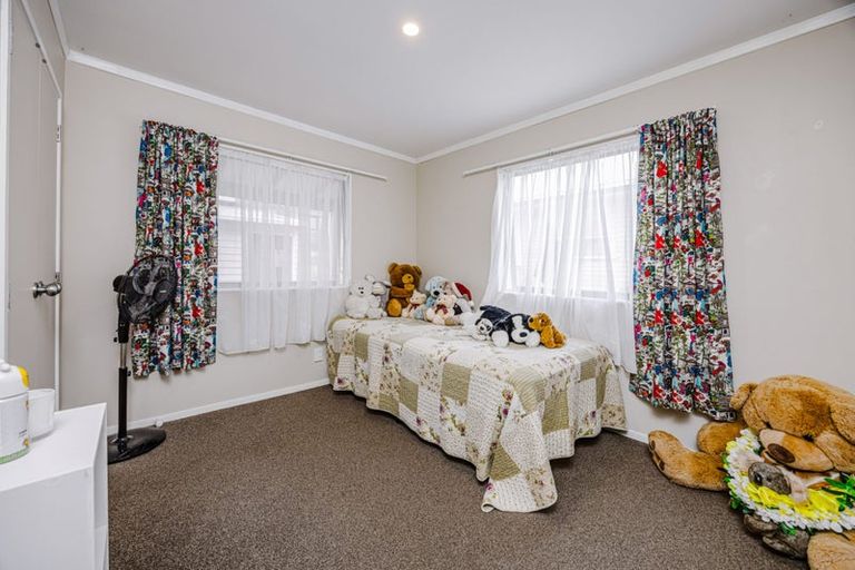 Photo of property in 22 Wayne Drive, Mangere, Auckland, 2022