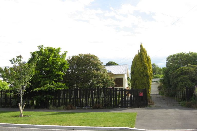 Photo of property in 112 Sullivan Avenue, Woolston, Christchurch, 8023