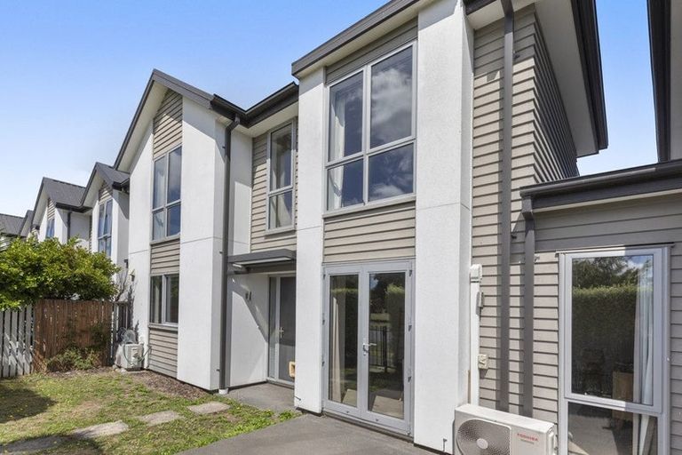 Photo of property in 5/5 Yew Tree Lane, Hillmorton, Christchurch, 8024