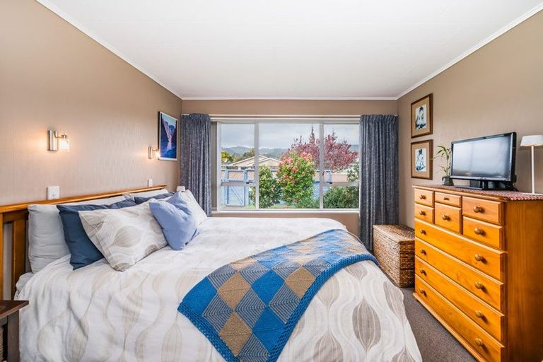 Photo of property in 97a Hillcrest Road, Raumati Beach, Paraparaumu, 5032