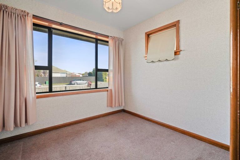 Photo of property in 66 Moffett Street, Islington, Christchurch, 8042
