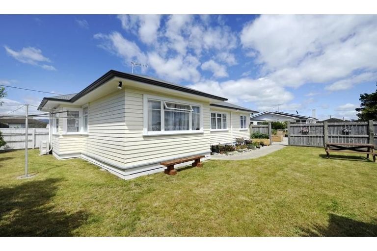 Photo of property in 121 Muritai Street, Tahunanui, Nelson, 7011