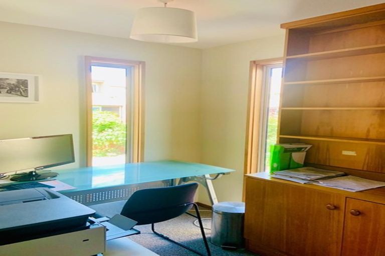 Photo of property in Cranleigh Mews, 4/10 Cranmer Square, Christchurch Central, Christchurch, 8013