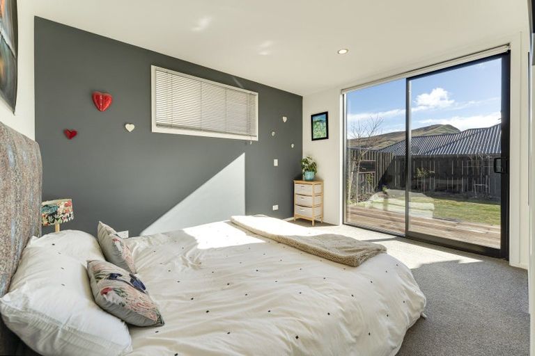 Photo of property in 21 Dewar Street, Lake Hayes, Queenstown, 9304