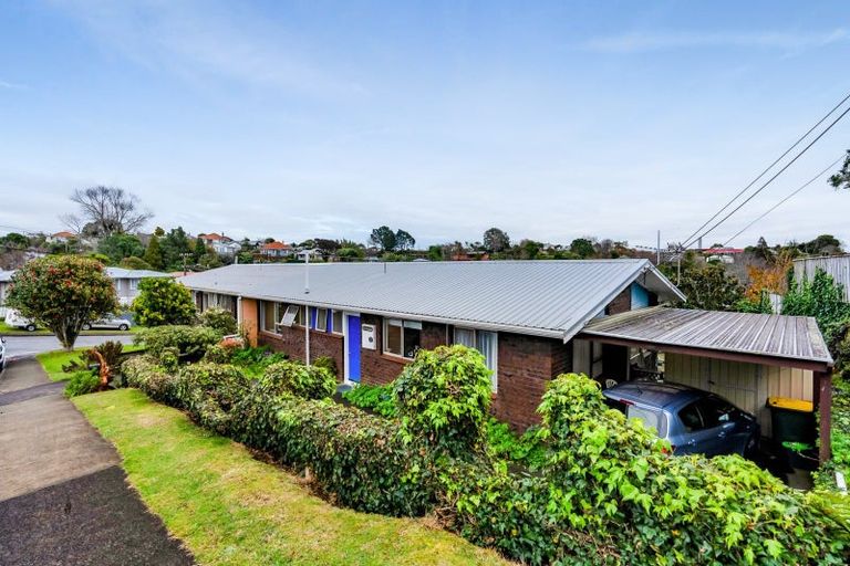 Photo of property in 3 Truro Place, Lynmouth, New Plymouth, 4310