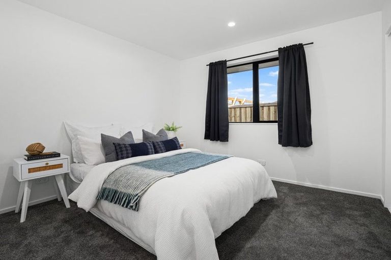 Photo of property in 33 Jean Batten Lane, Rolleston, 7615